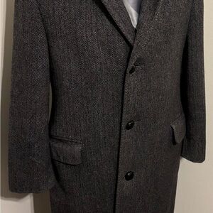 VTG 1960s Men's S Harris Tweed Scottish Pure Wool Charcoal Herringbone Over Coat